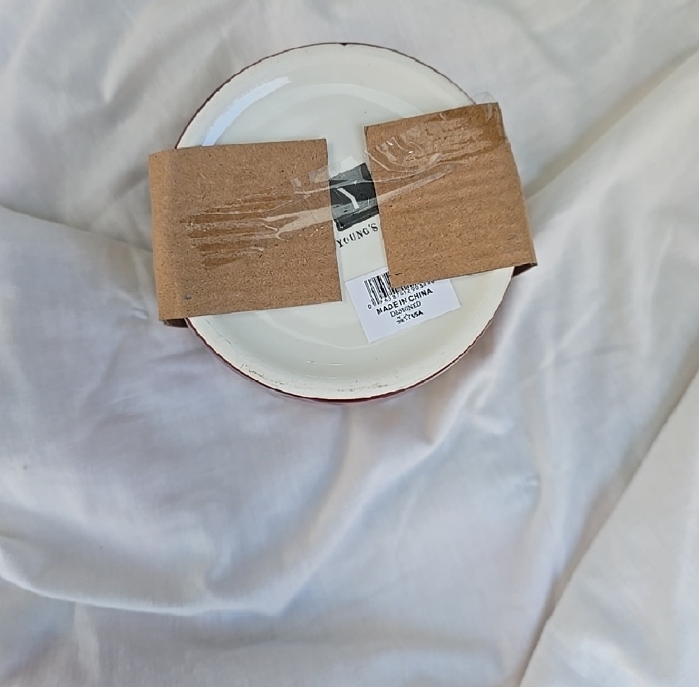 Serving Bowl With Trivet & Spoon Rustic Ceramic Bowl with Cabin Sketch - Picture 5 of 6